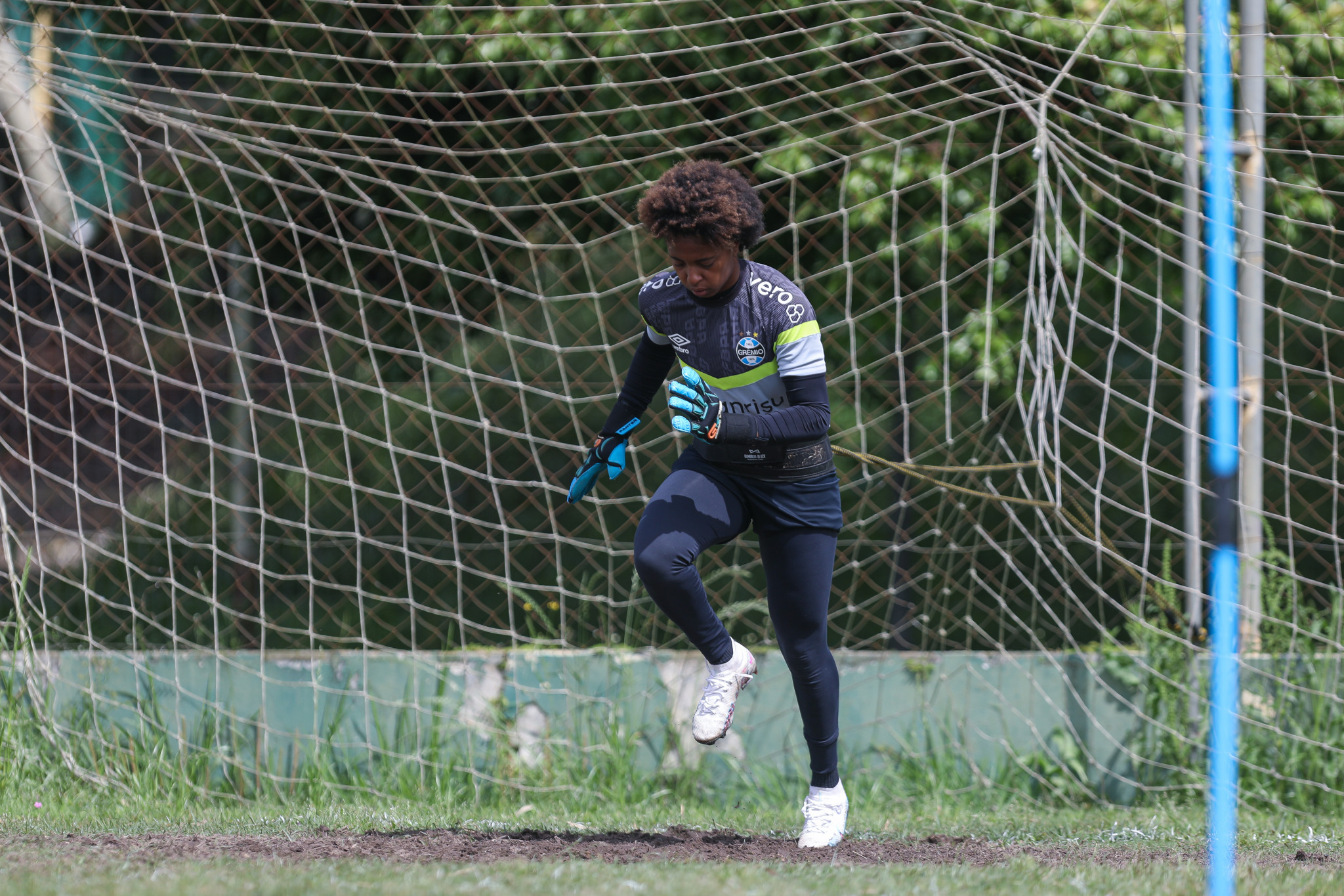 Grêmio goleia o Veranópolis por 5 a 0 e confirma vaga na semi do Gauchão -  Grêmio - Jornal VS