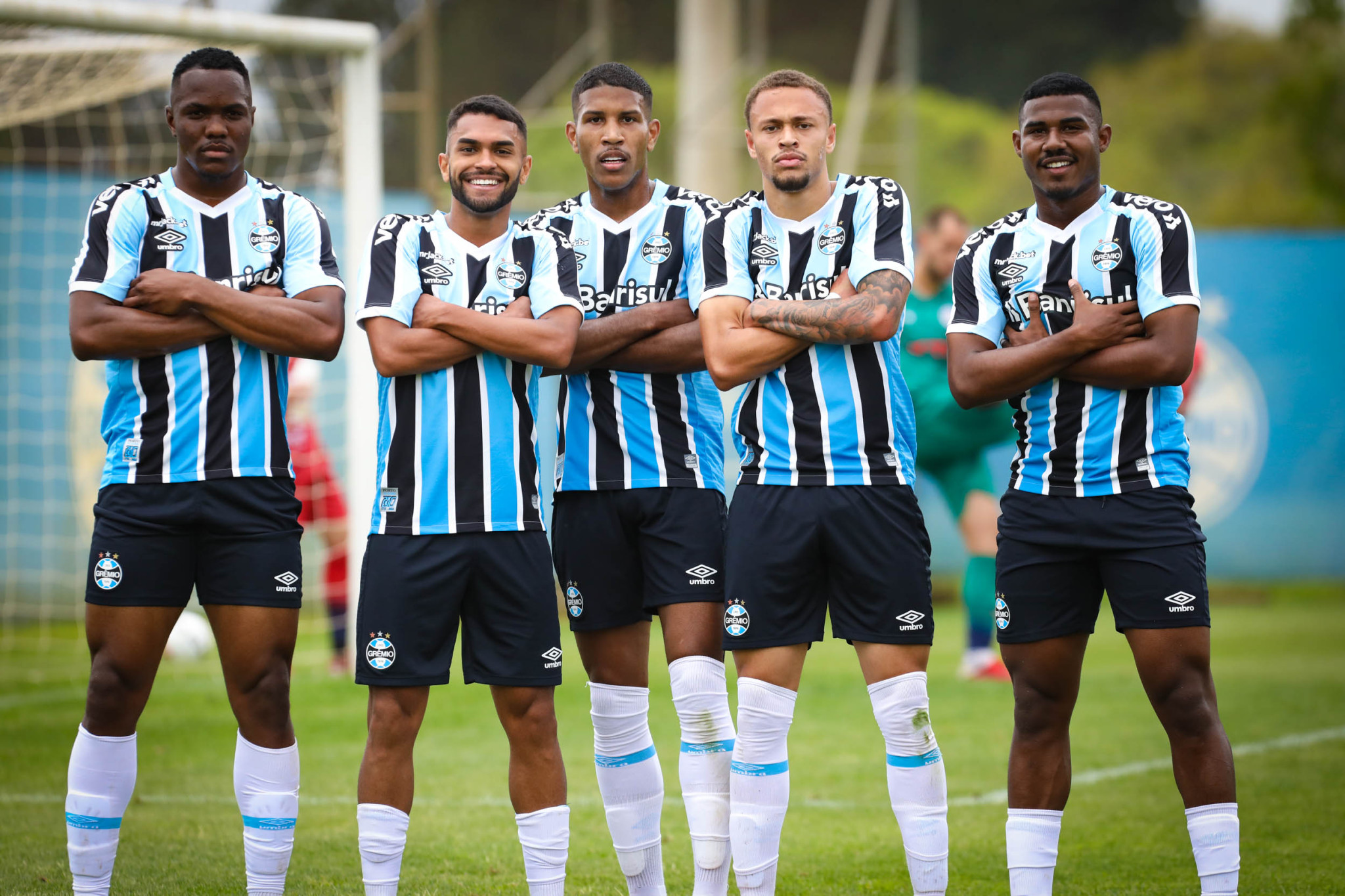 Grêmio aplica 11 a 0 sobre o Rio Pardense e assume a liderança no grupo C  da Copa FGF