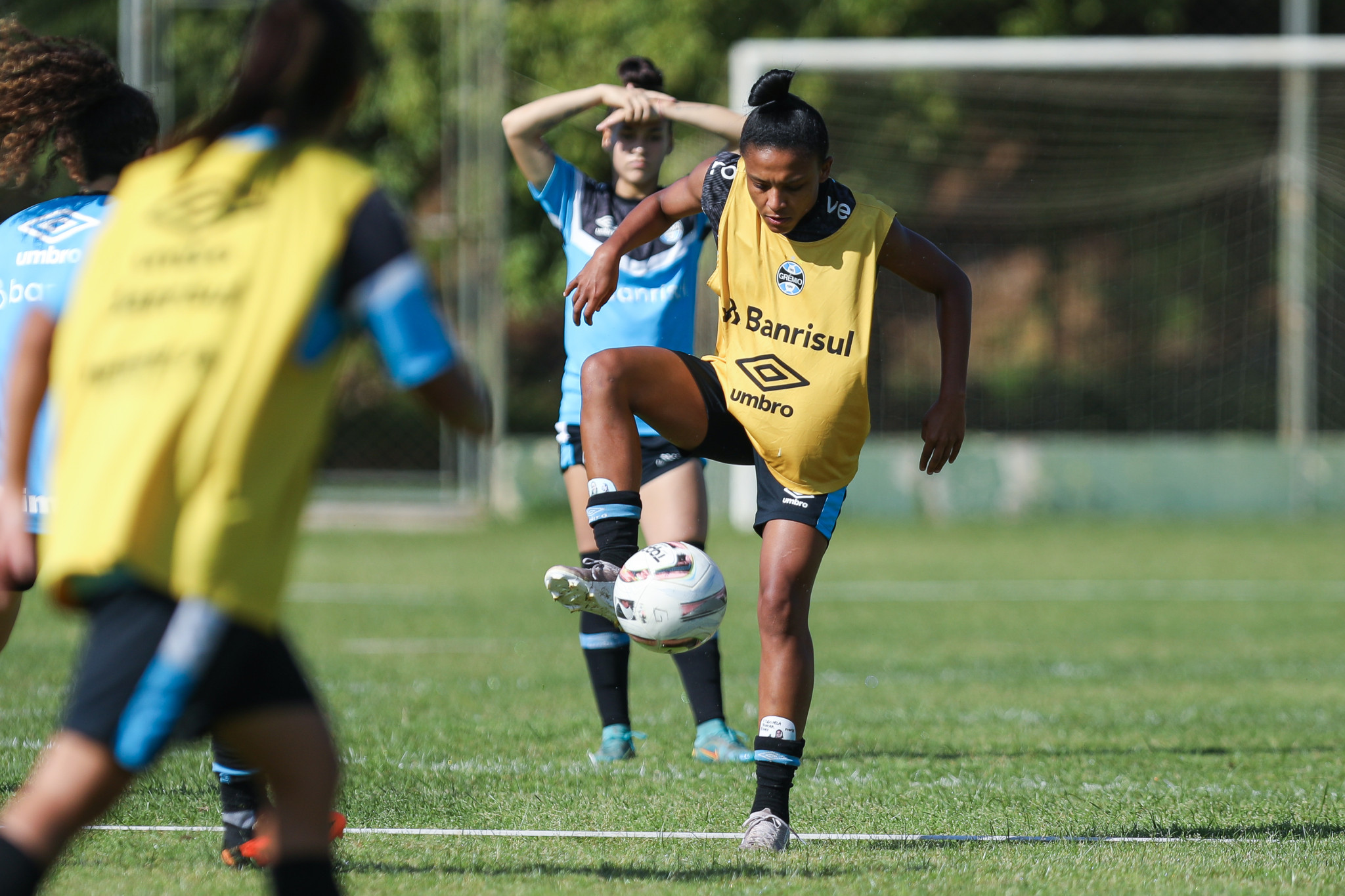 Seleção feminina encerra último período de preparação no Brasil