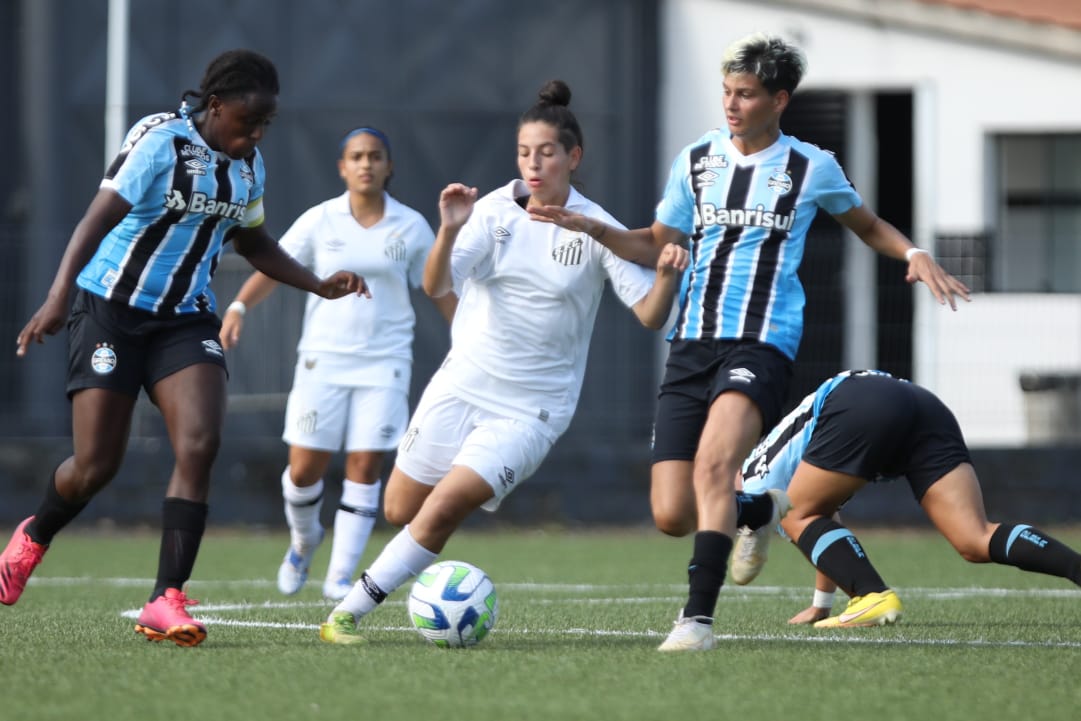 Feminino: Gurias Gremistas do Sub-20 goleiam o Santos fora de casa