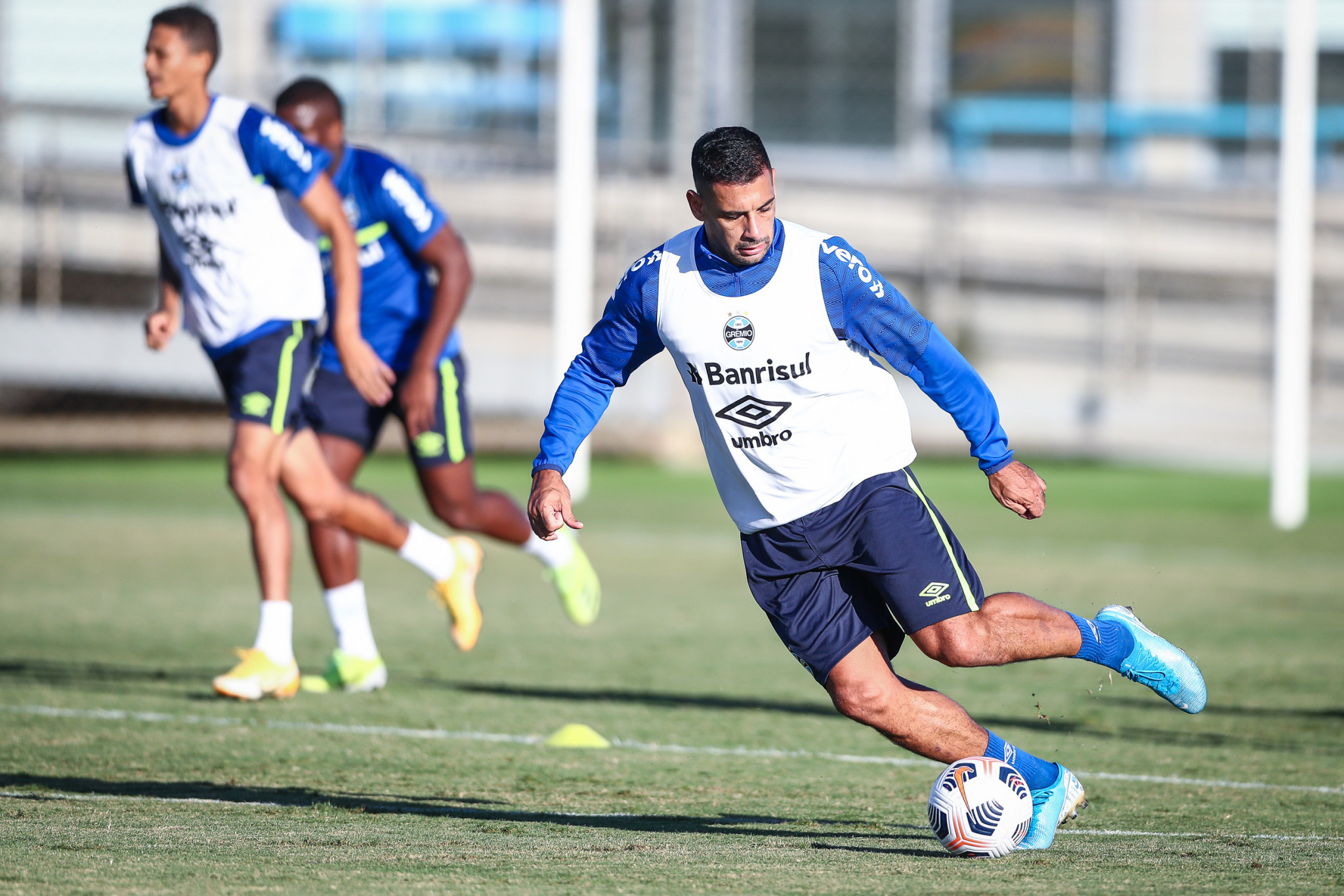 Grêmio treina em Fortaleza e finaliza preparativos para jogo deste