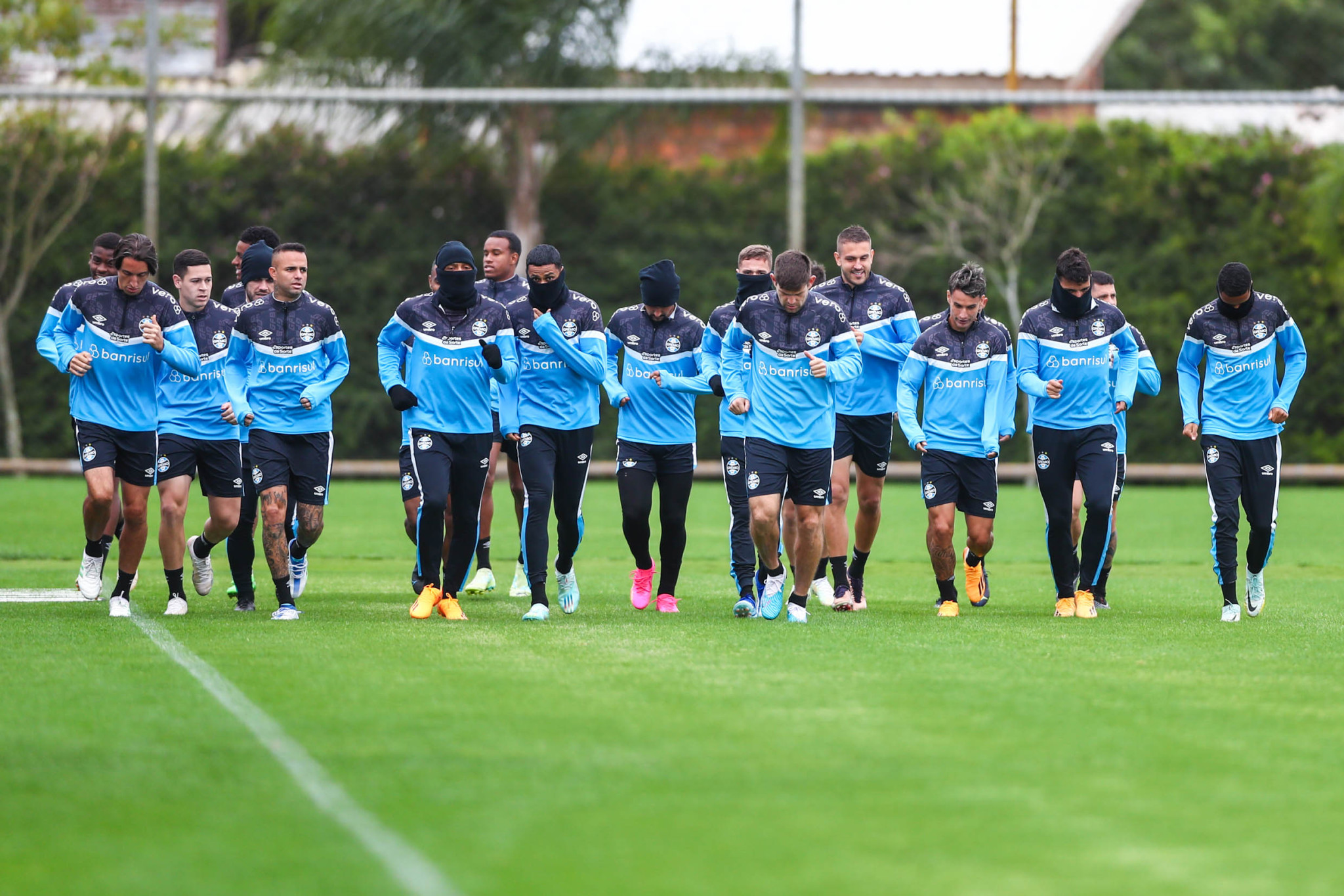 Treino Físico é Destaque Na Reapresentação Do Grêmio