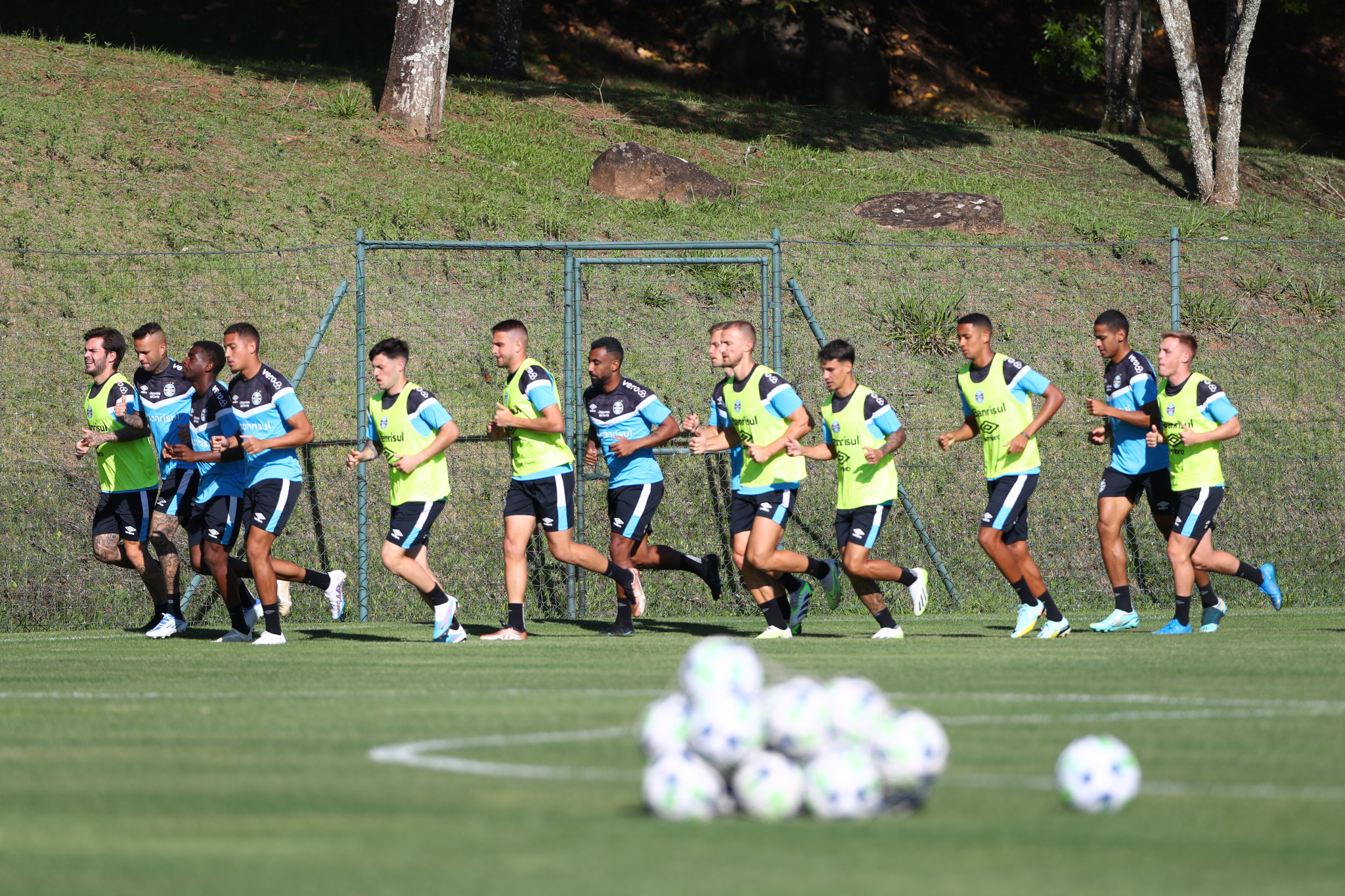 Grêmio faz último trabalho antes de enfrentar o Corinthians