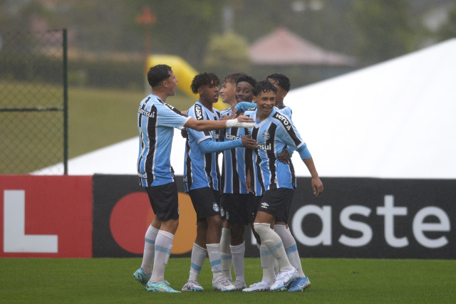 Sub-9 bate o Grêmio na final e é campeão invicto da Go Cup - Flamengo