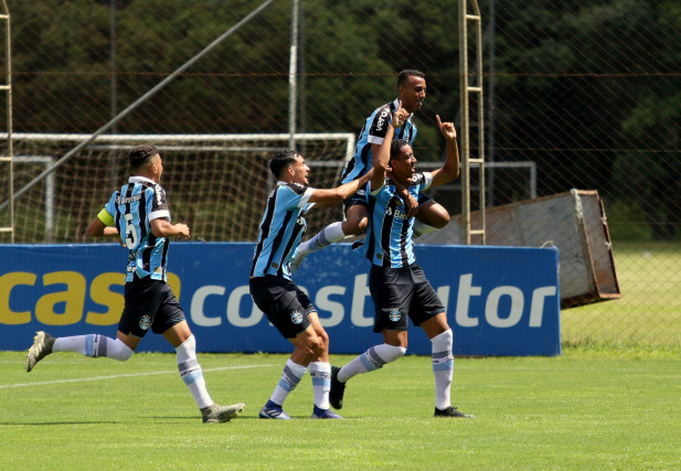 Grêmio goleia o Novo Hamburgo e se garante na final da Copa Sul Sub-19 - Grêmio Foot-Ball Porto Alegrense