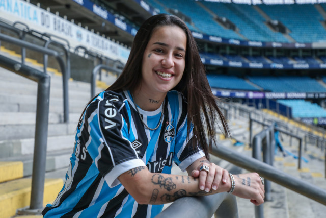 Meia Agostina é convocada para Seleção Argentina